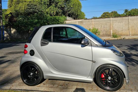 SMART FORTWO 1.0 BRABUS COUPÊ 3 CILINDROS 12V TURBO GASOLINA 2P AUTOMÁTIZADO SMART FORTWO 1.0 BRABUS COUPÊ 3 CILINDROS 12V TURBO GASOLINA 2P AUTOMÁTIZADO